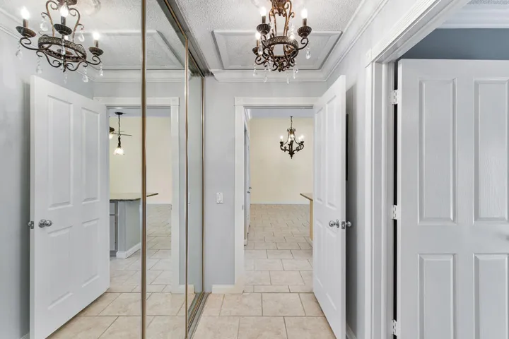 1220 NW Sun Terrace Circle-46
