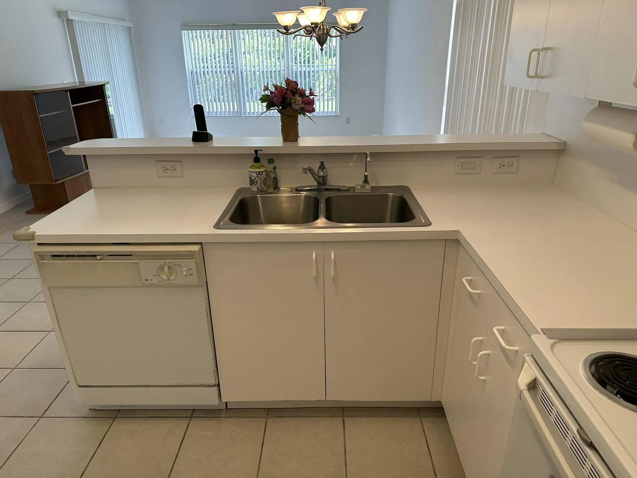 Mogel kitchen 3