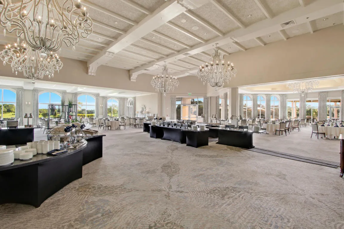 Main dining Clubhouse