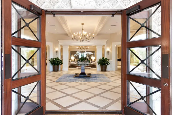 Entry to Clubhouse