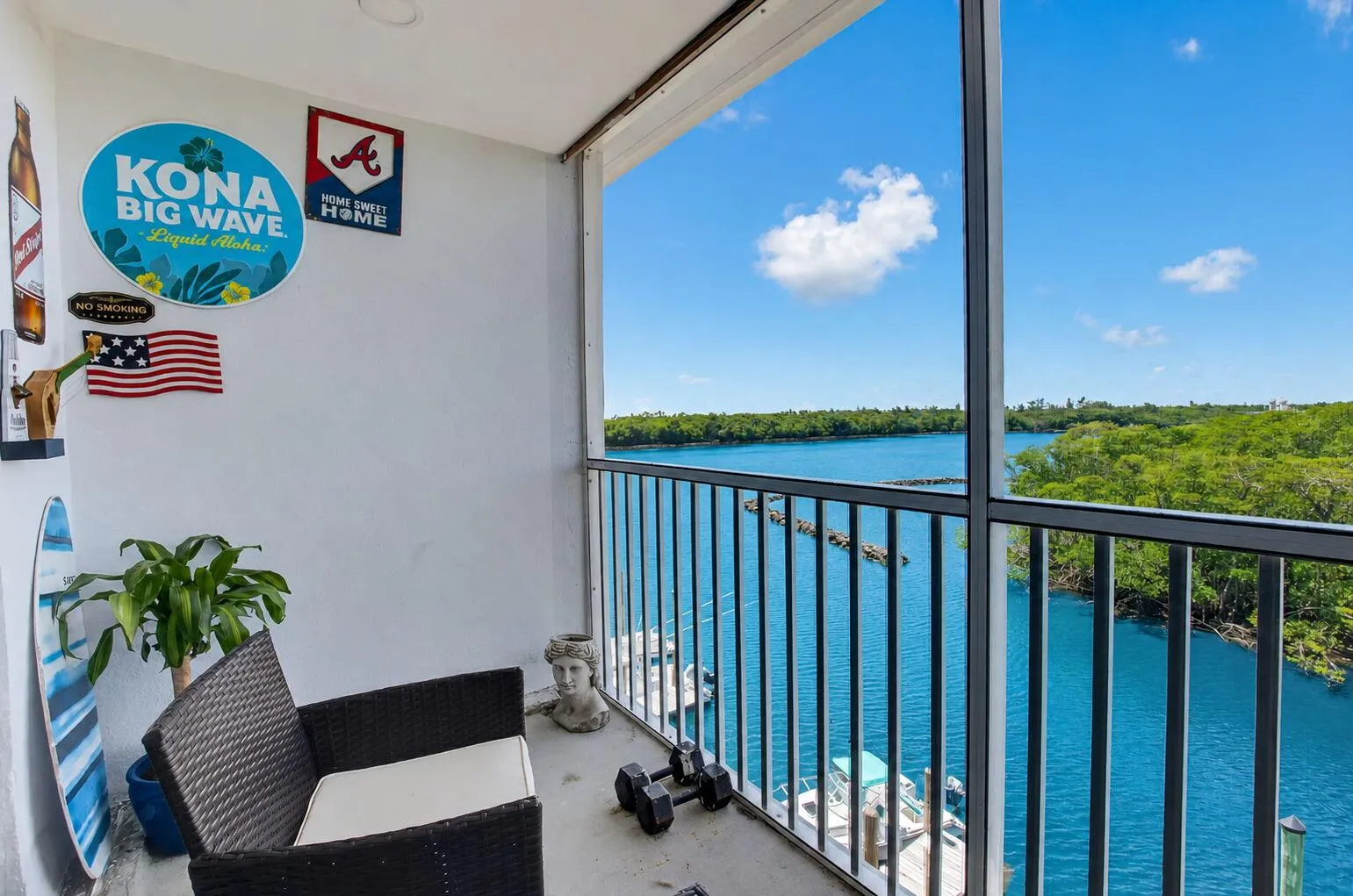 Screened Balcony featuring expansive water views