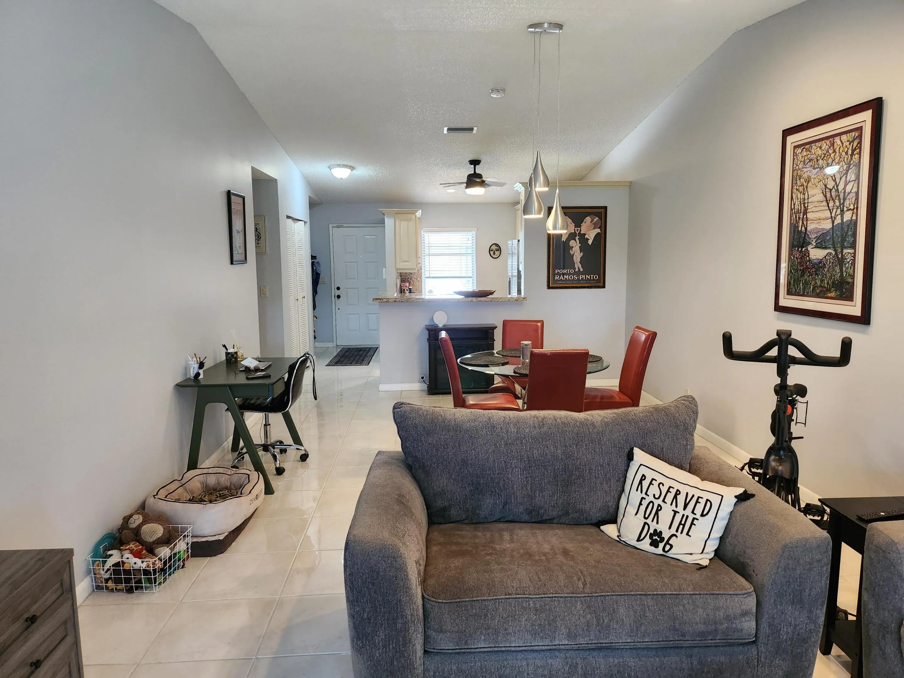 8951 SUNNYWOOD PL Boca living room5