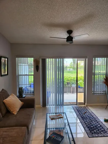 8951 SUNNYWOOD PL Boca living room4