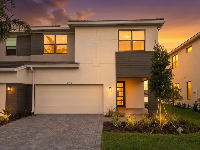 4378 Front exterior-Evening