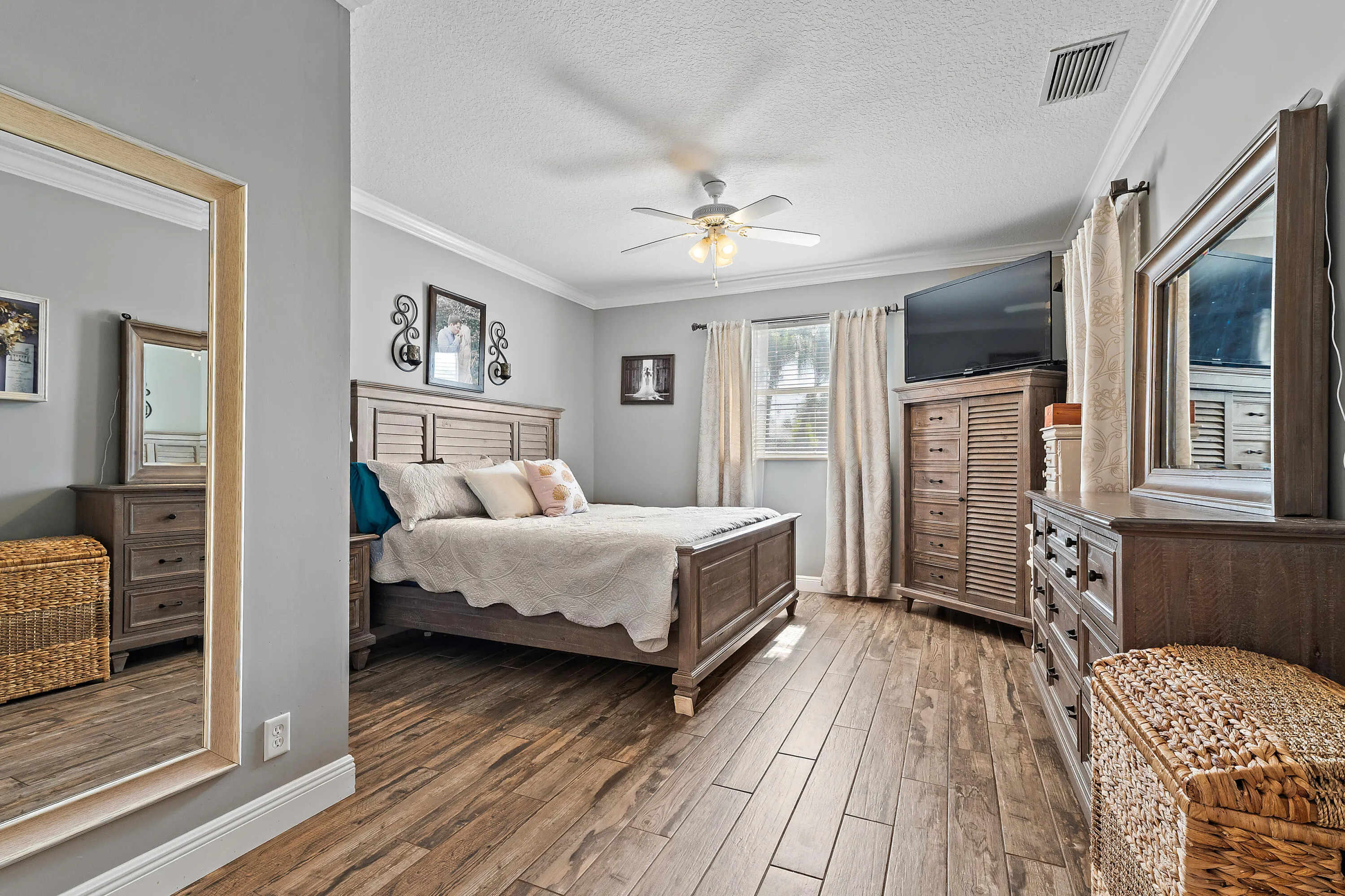 primary bedroom