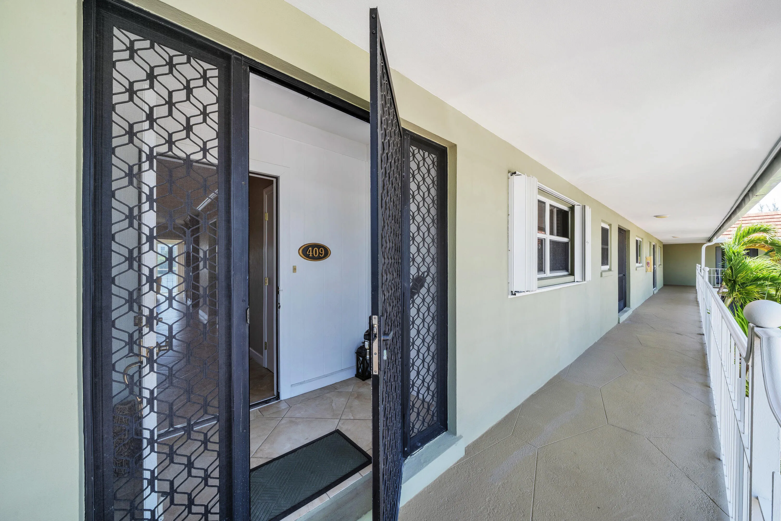 Screened front porch