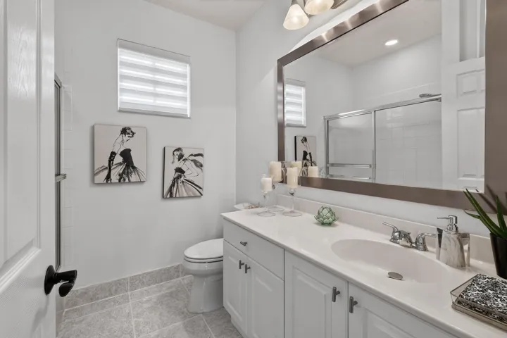 Bathroom 4