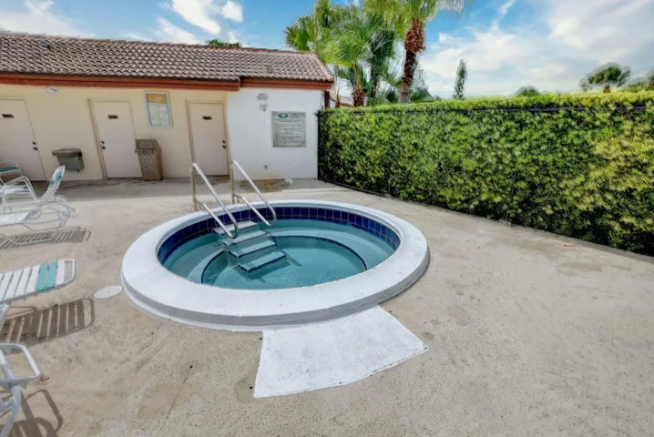 Boca Palms spa