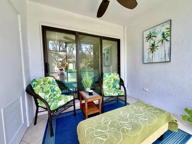Inviting patio!