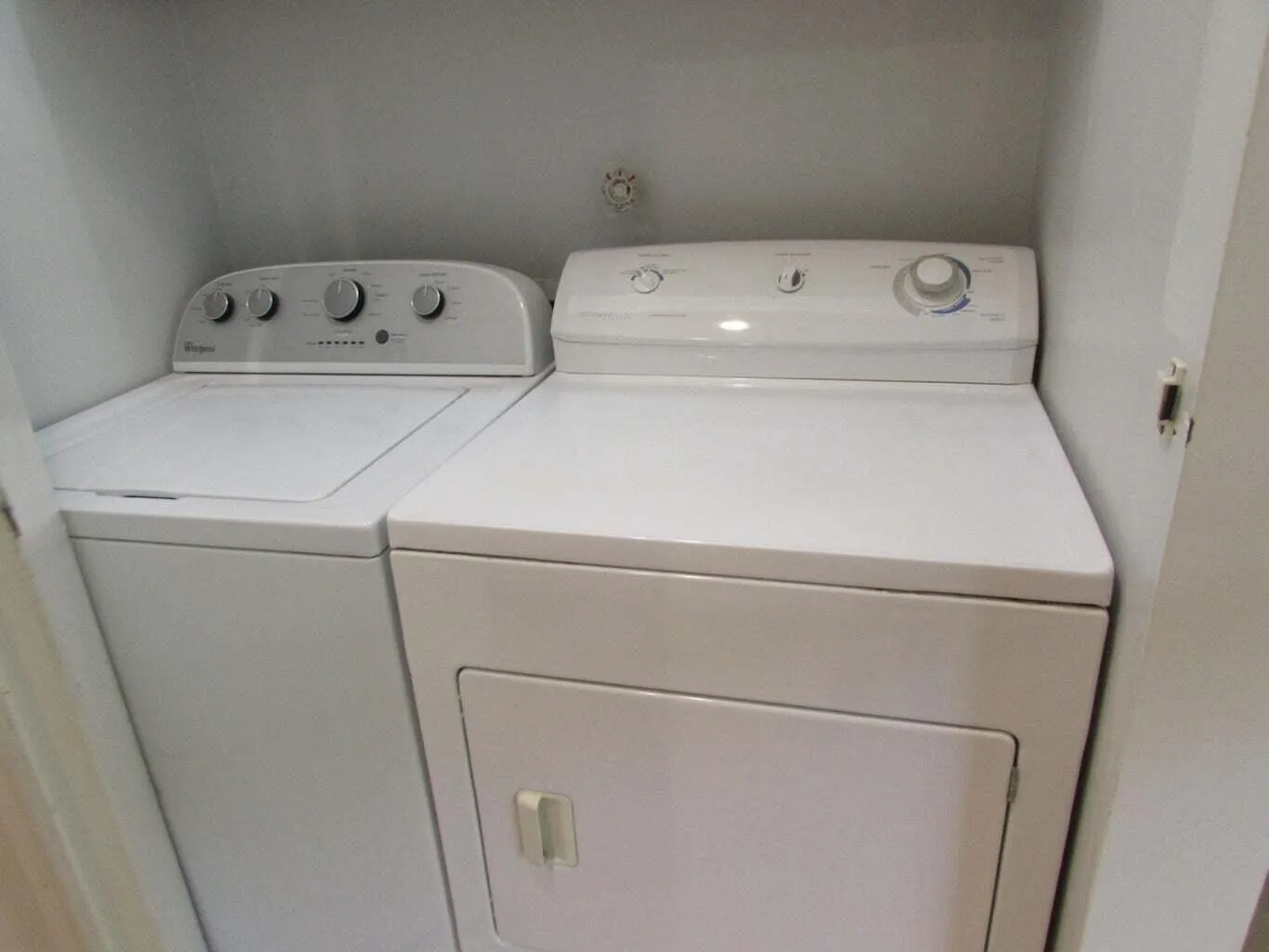 Washer/Dryer in unit