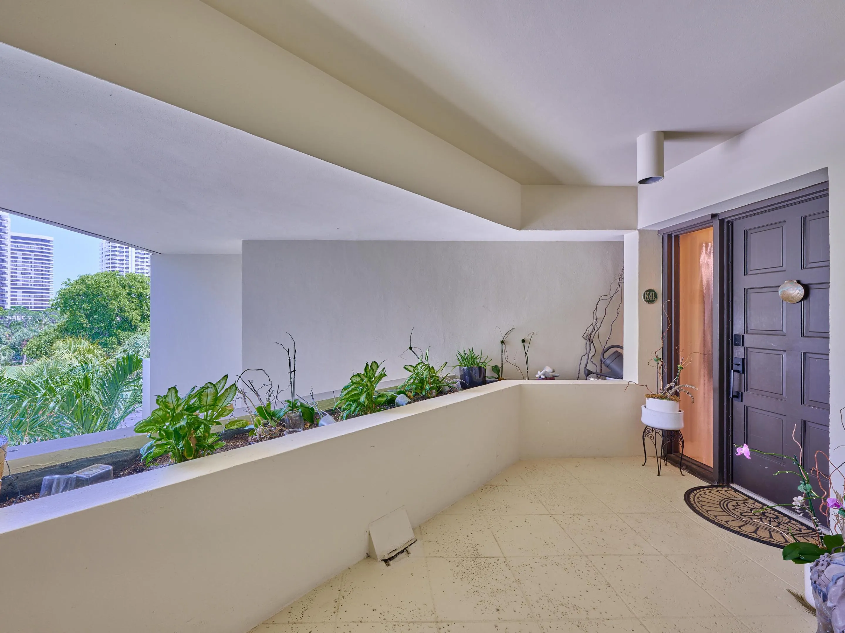 Entry to Home