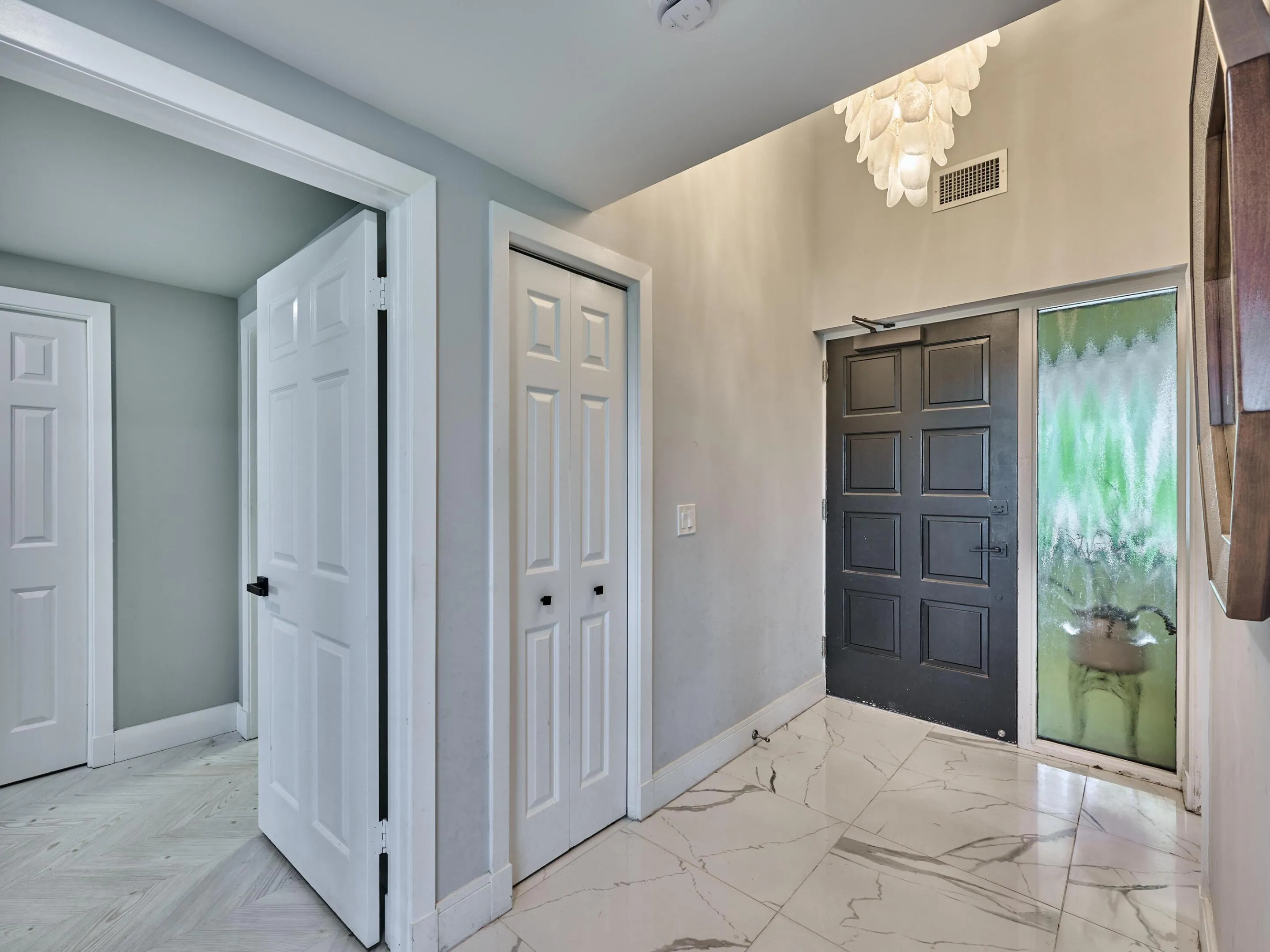 Entry to Master Suite