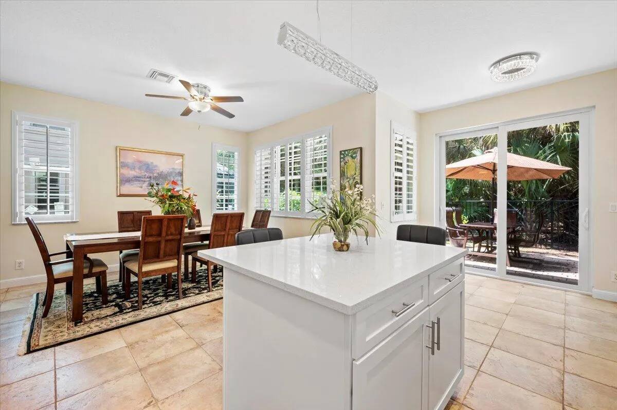 Open Kitchen
