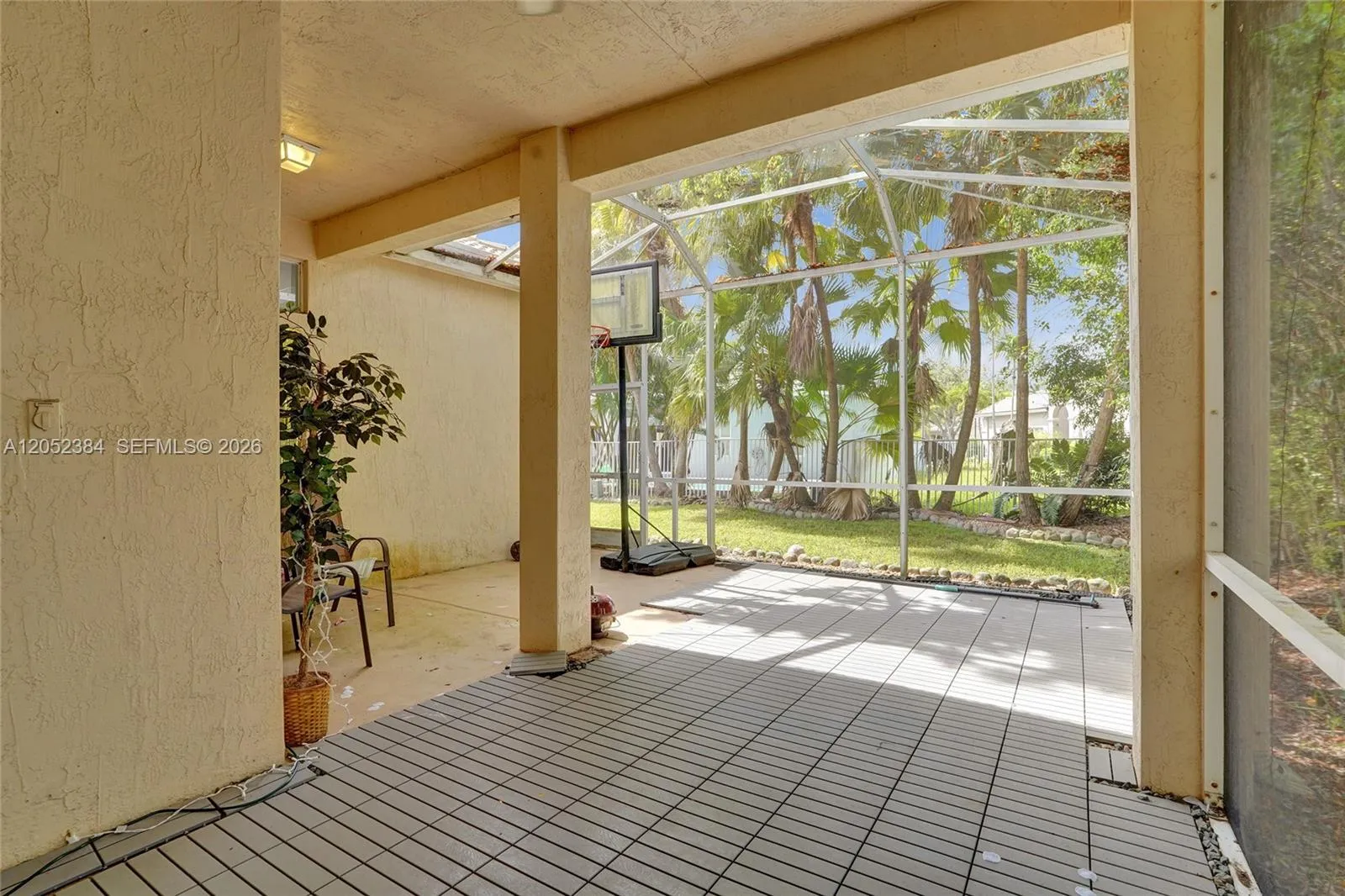 Screened Patio
