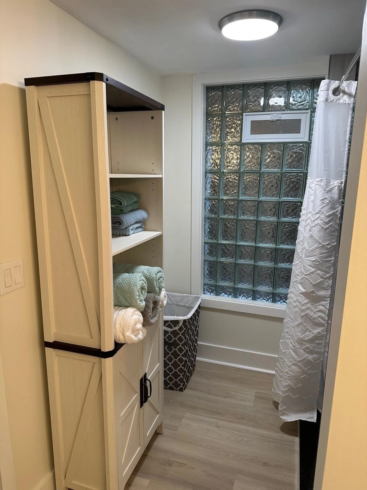 Newly Renovated Bathroom