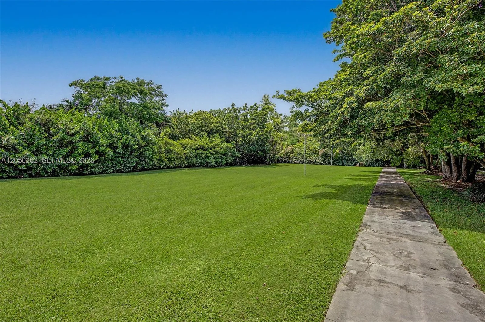 Property photo 37