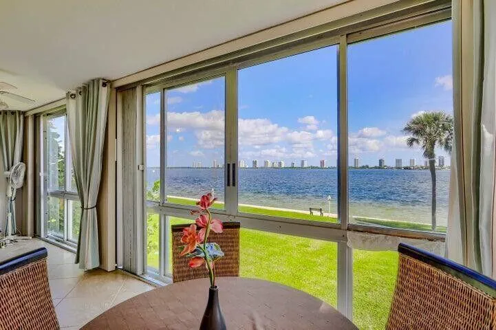 Sun Room2