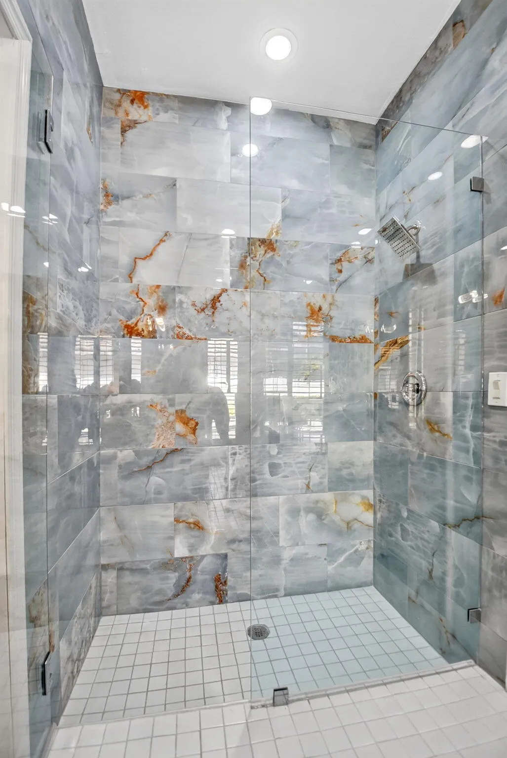 Jack & Jill Cabana Bathroom