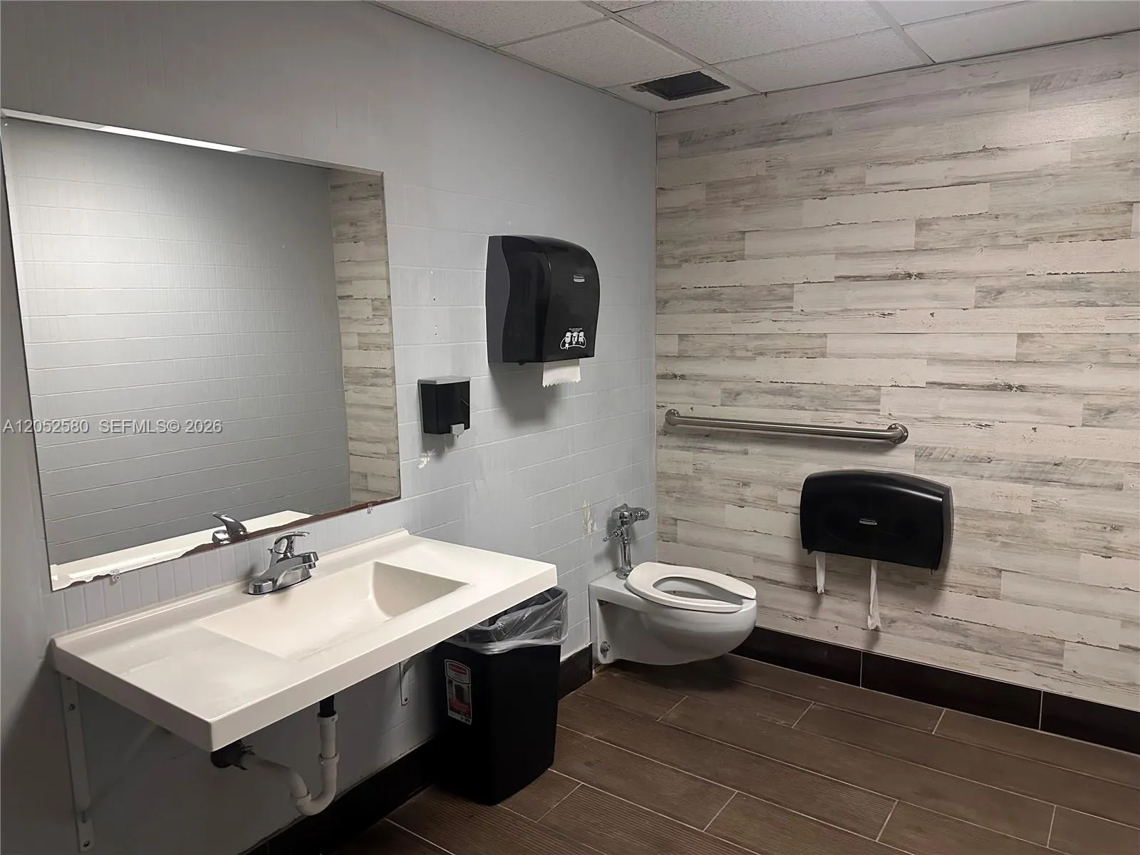 Property photo 23