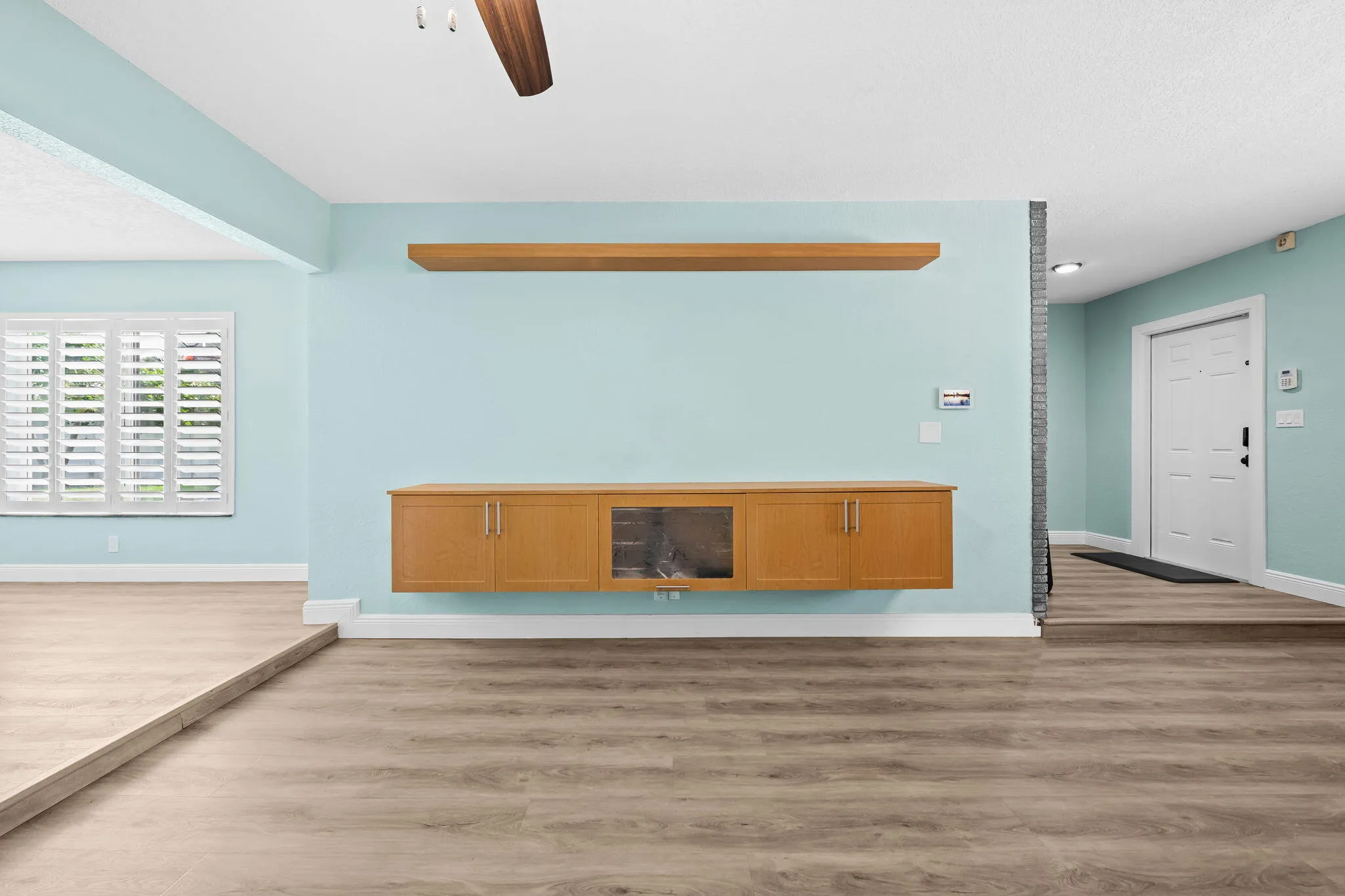 Front Living room