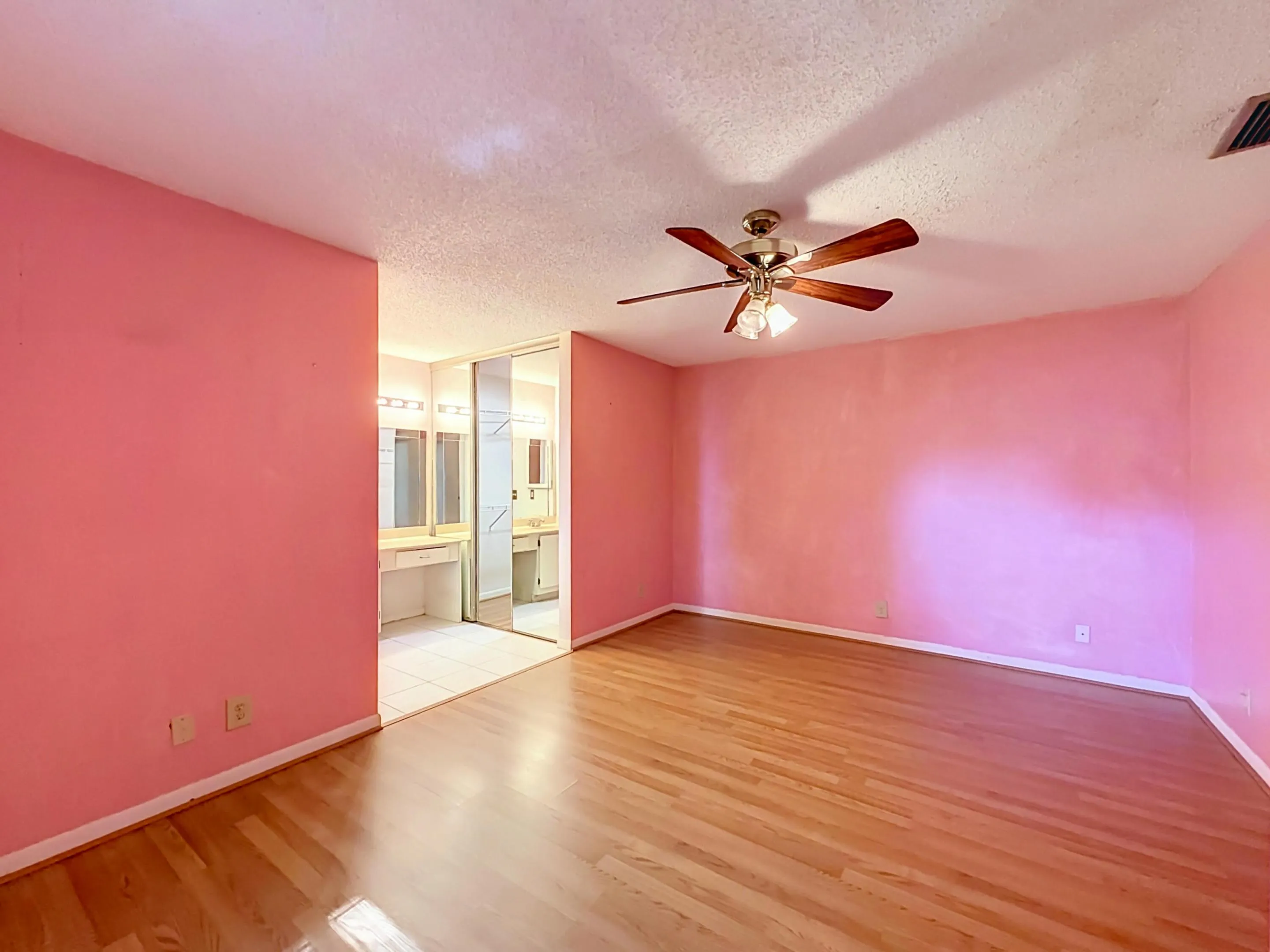 2208 Seagrape Circle-58