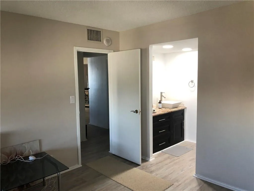 Entrance to master bedroom