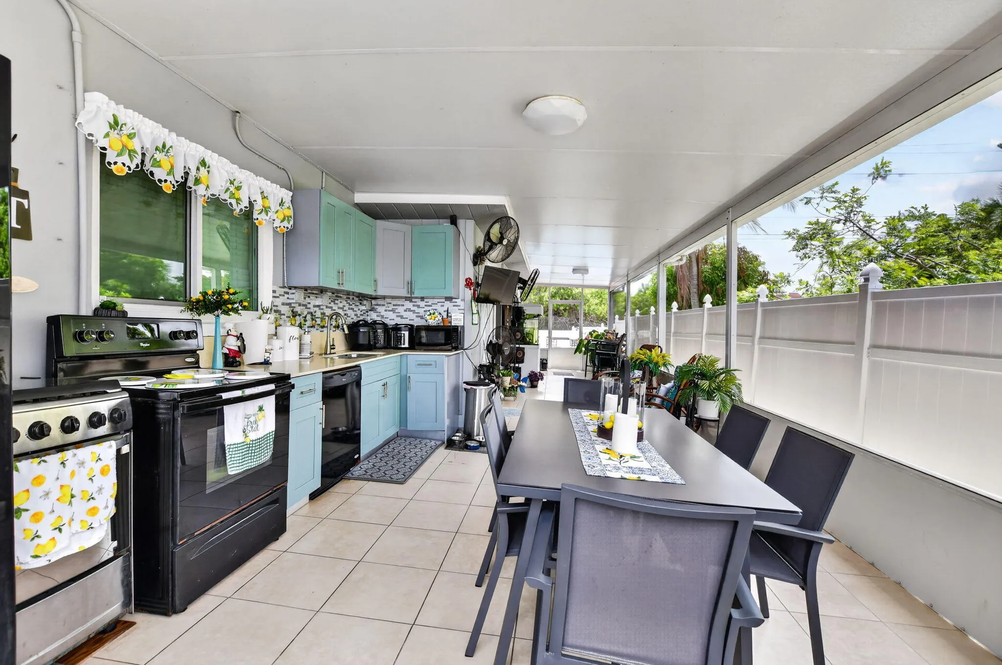 Summer Kitchen