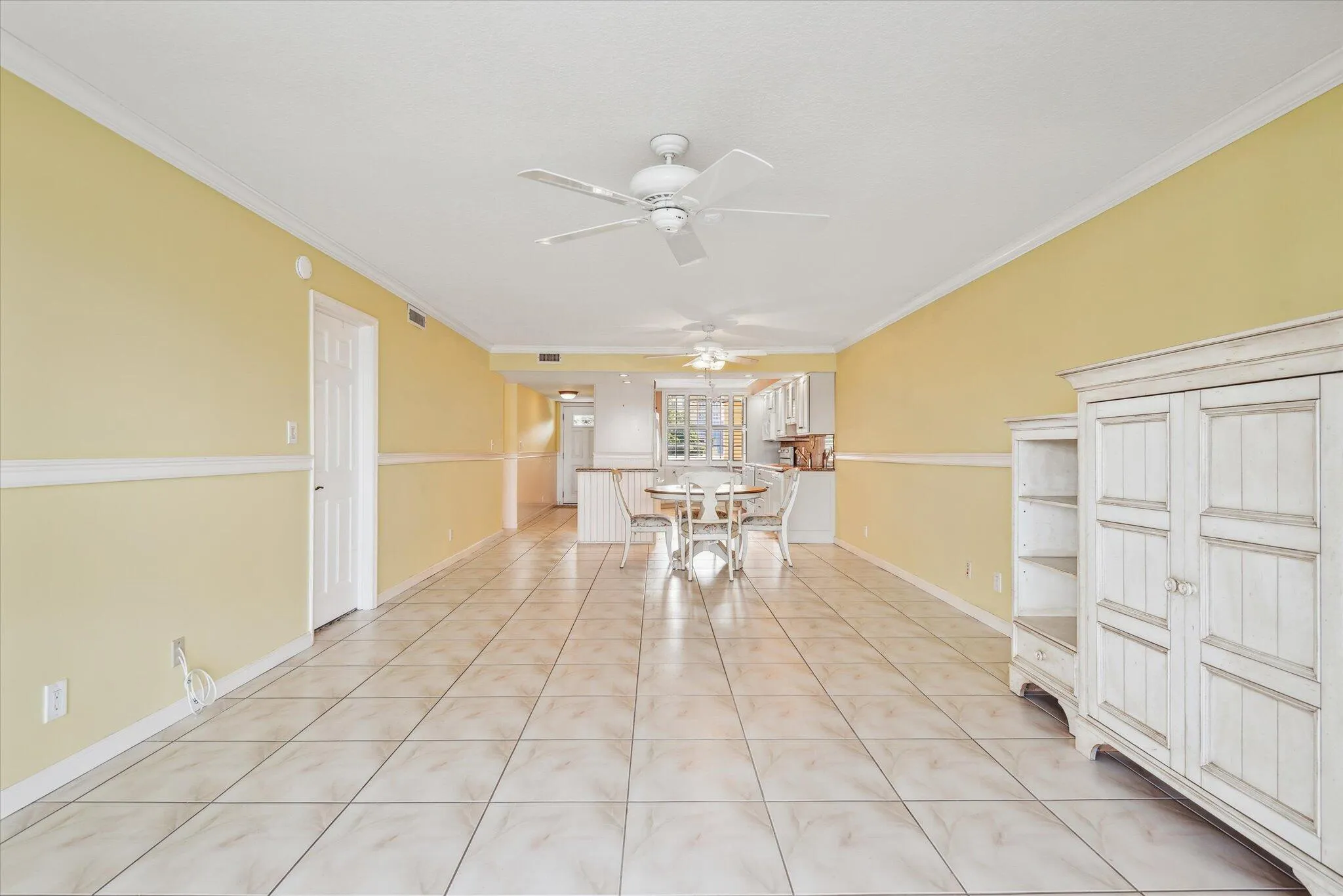 03-Kucharska-985 SE 19th Ave #303-3
