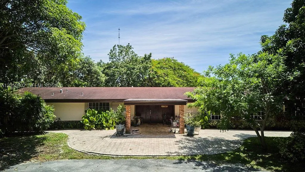 Property photo 43