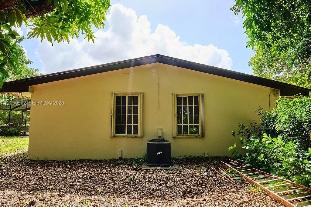 Property photo 37
