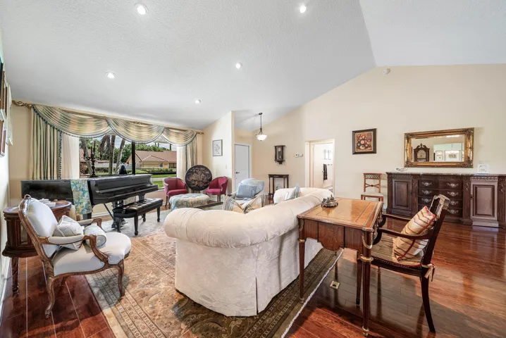 009-9295SunPointeDrive-BoyntonBeach-FL-3
