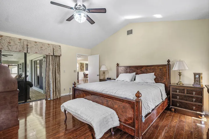 026-9295SunPointeDrive-BoyntonBeach-FL-3