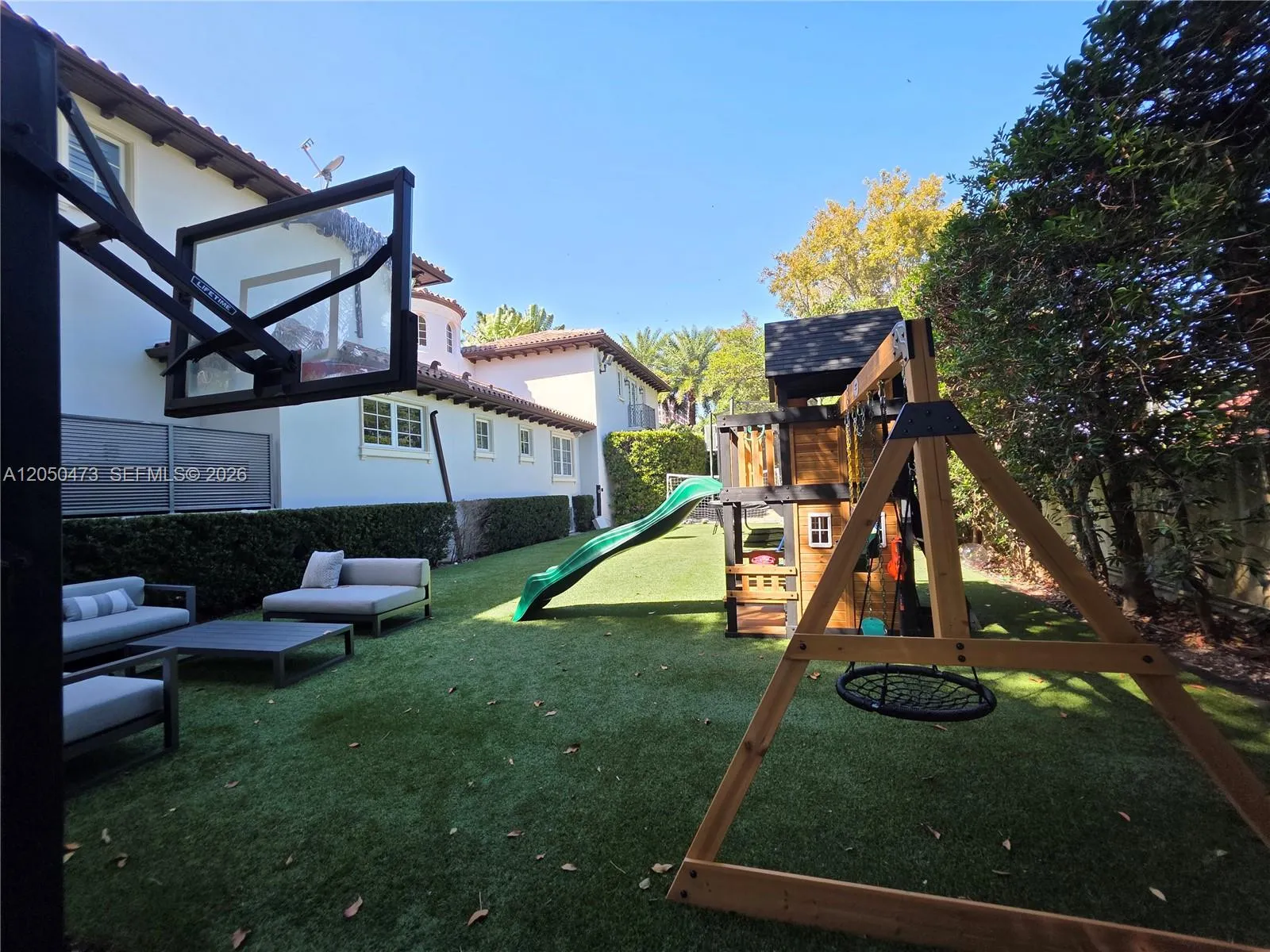 Property photo 98