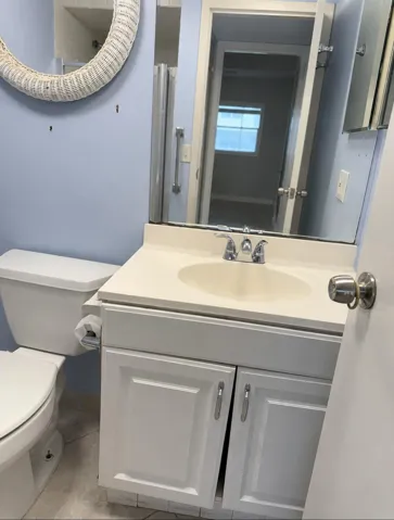 Bathroom/shower