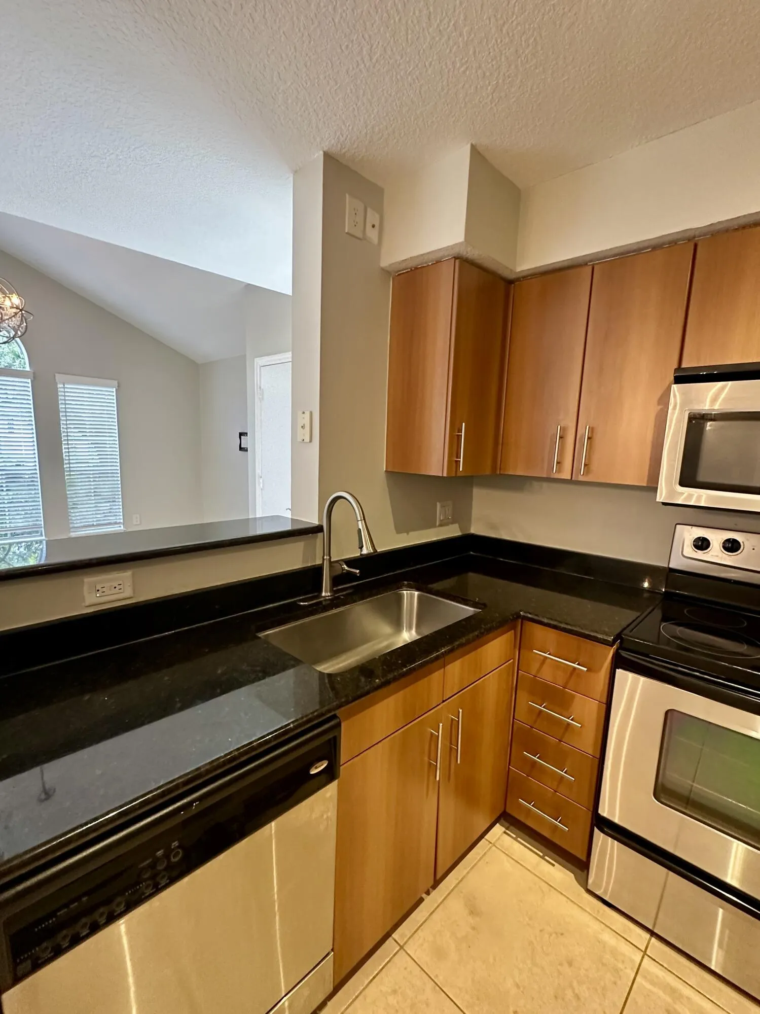 BahiaKitchen2