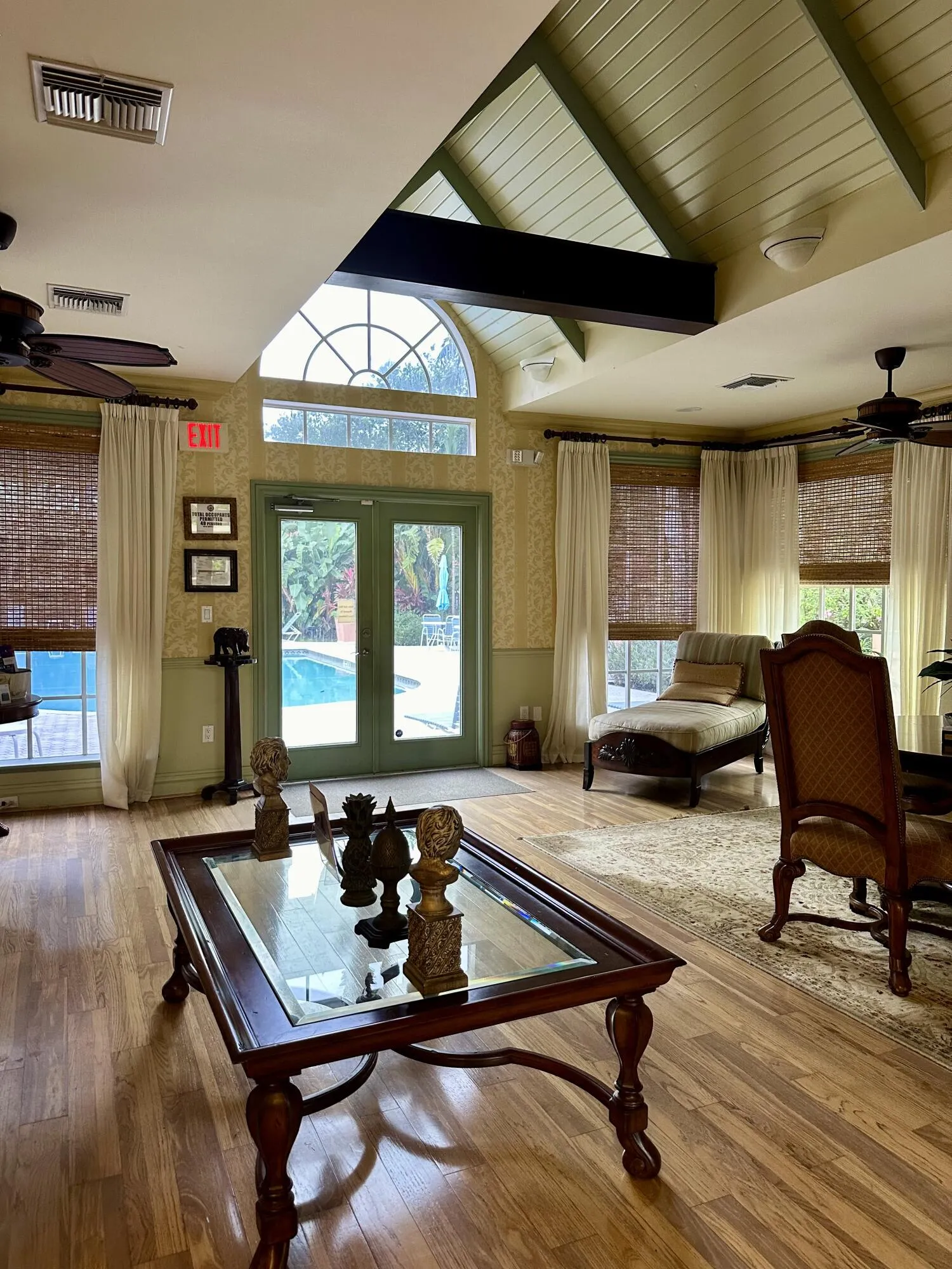 BahiaClubhouseInterior