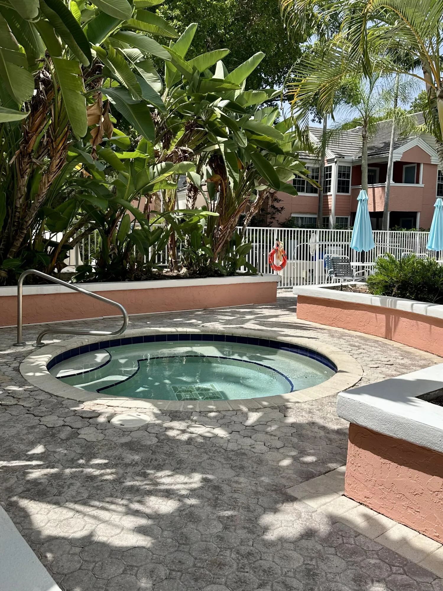 BahiaHottub1