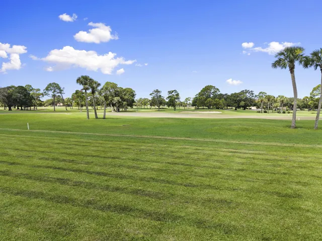 spectacular golf views