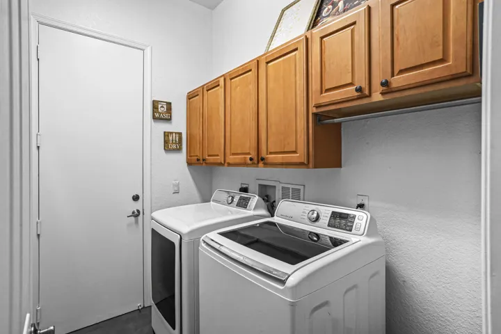 44-web-or-mls-3F2A8560Topaz