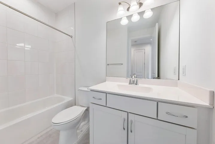 GUEST BATHROOM 2