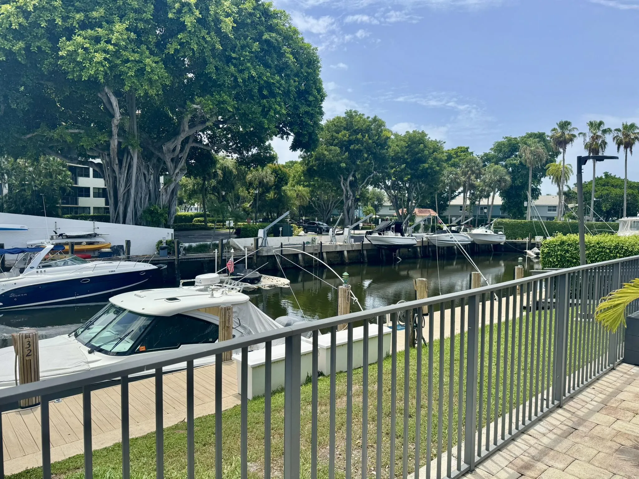 Docks