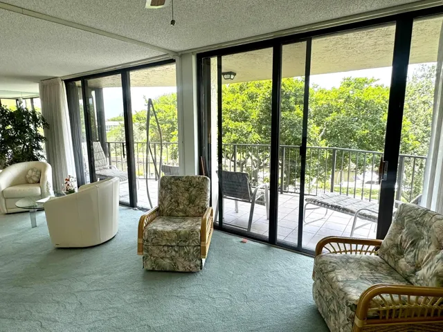 Second Bedroom & Living
