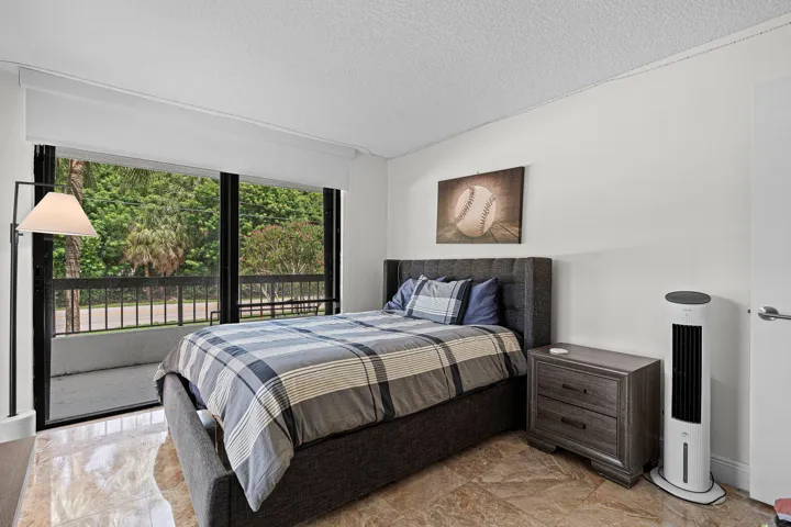 024-277NorthOceanBoulevard-104-BocaRaton