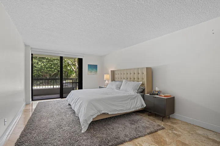 017-277NorthOceanBoulevard-104-BocaRaton