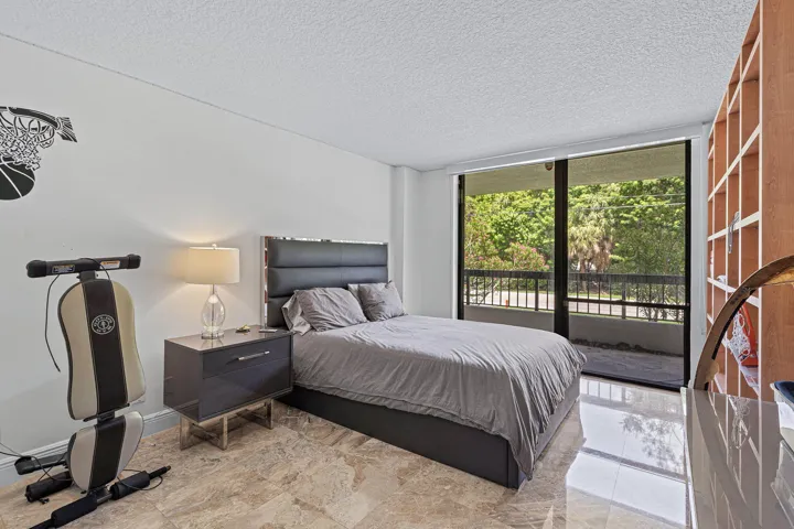 013-277NorthOceanBoulevard-104-BocaRaton