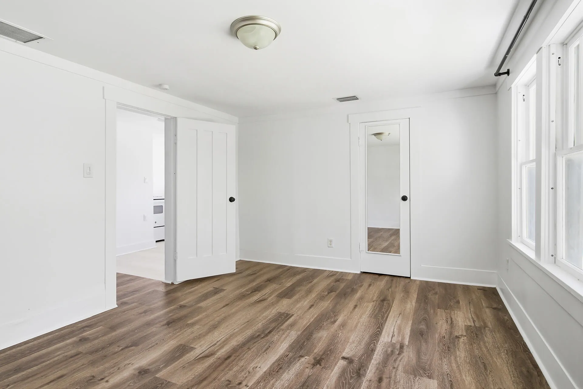 2nd Floor Apartment Bedroom 2