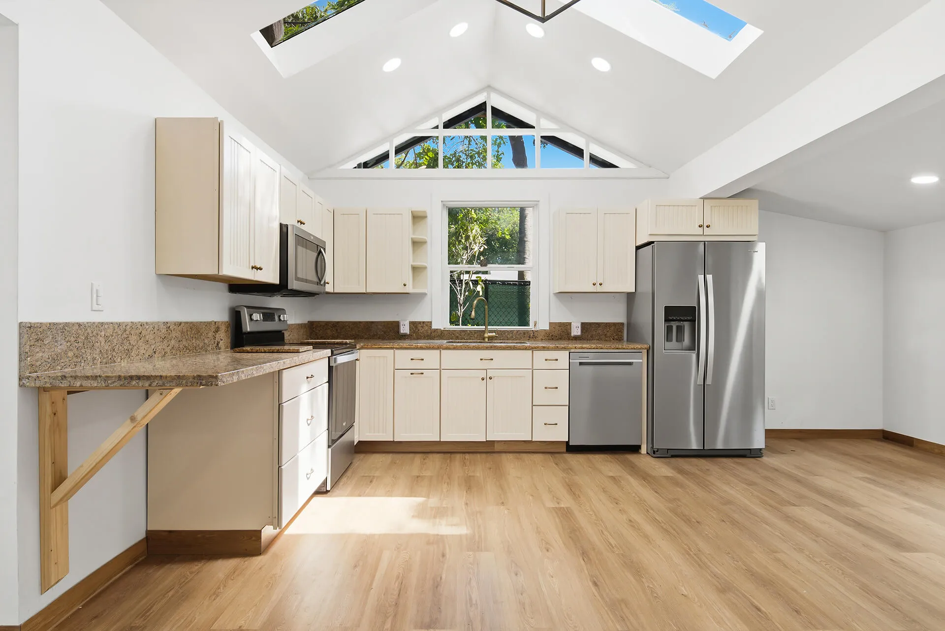 Back House Kitchen
