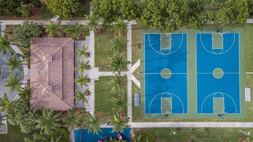 Tenis courts