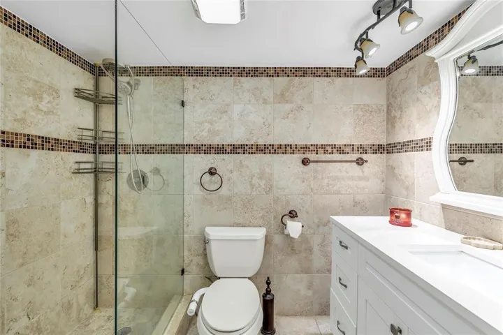 BATHROOM #2