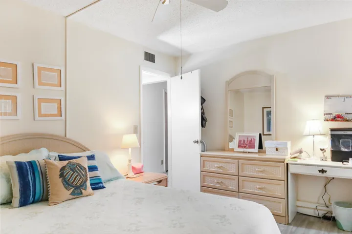 Guest room from the walking closet angle.